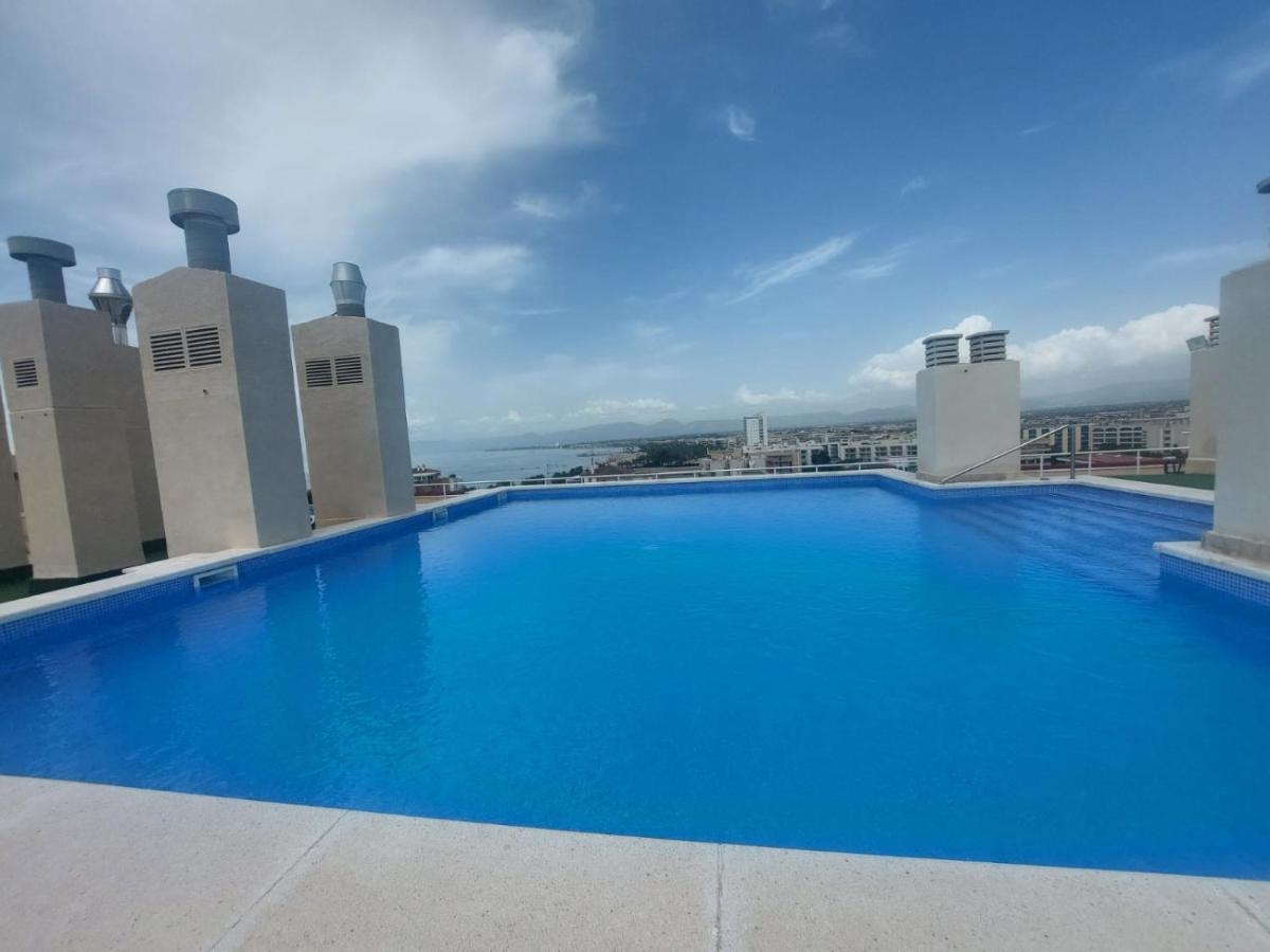 Rentalmar Central Park 살루 외부 사진